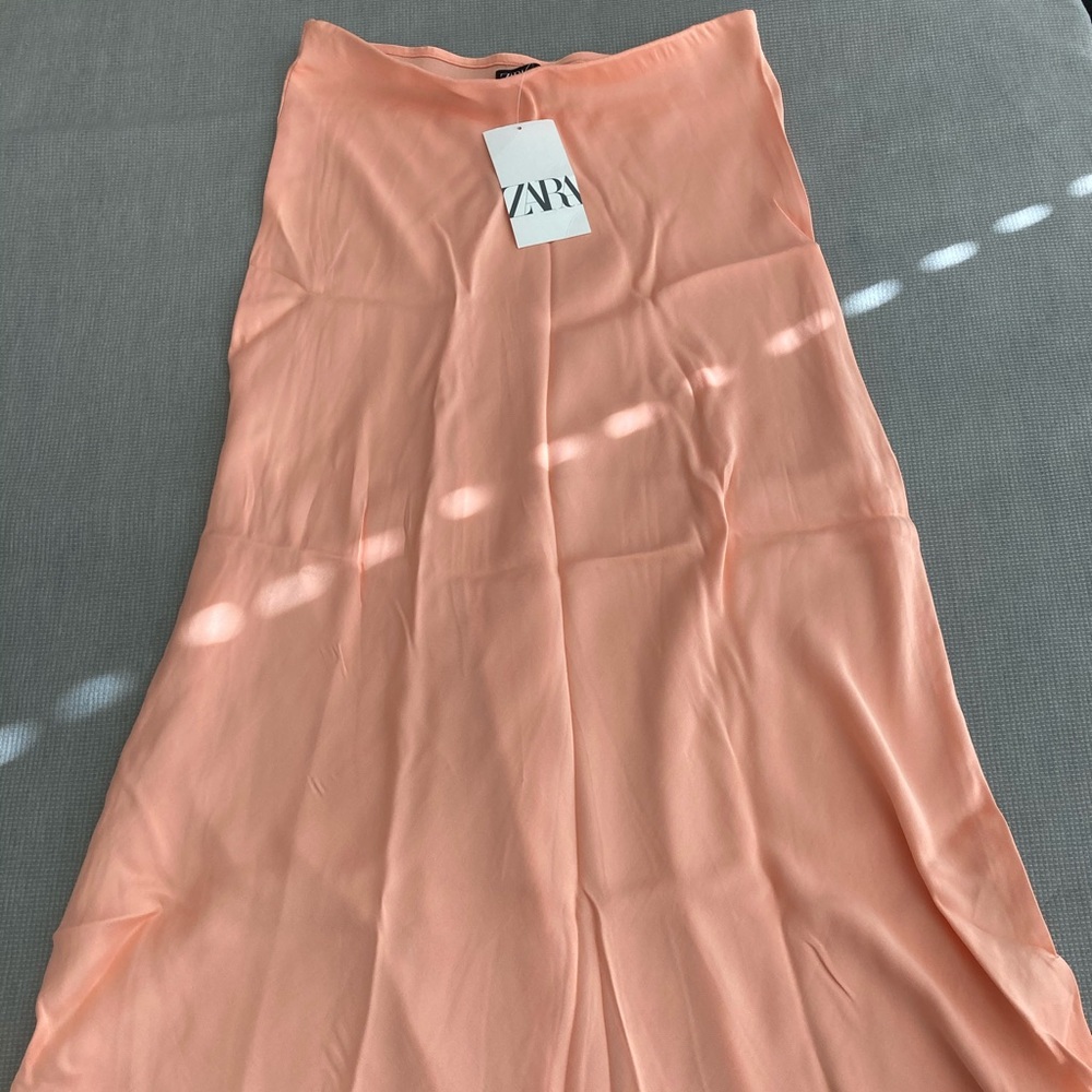 ZARA SATIN MIDI SKIRT